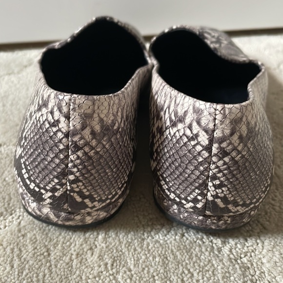 Vince Snakeskin Loafer Flat - Picture 5 of 10
